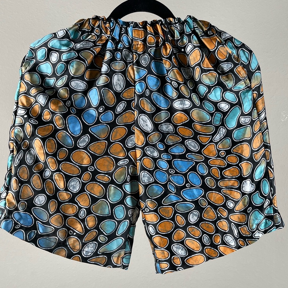Beautiful African short